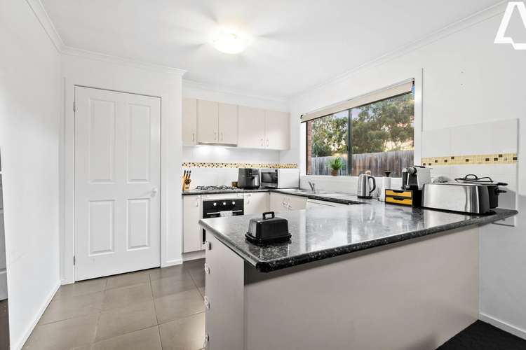 Second view of Homely unit listing, 2/21 Raneen Drive, Langwarrin VIC 3910