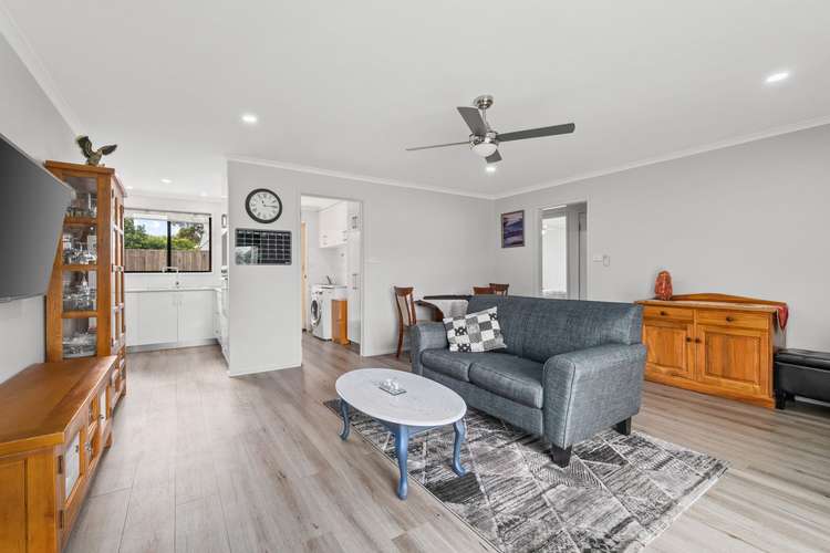 Fifth view of Homely unit listing, 1/4 Farren Close, Traralgon VIC 3844