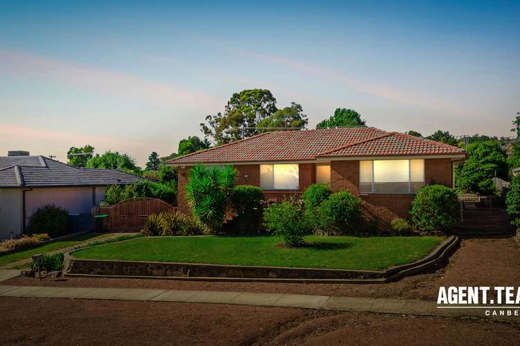 36 Dalley Crescent, Latham ACT 2615