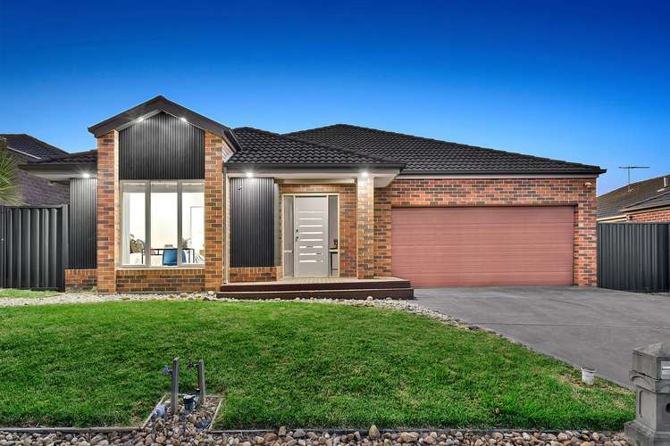 28 Sagan Drive, Cranbourne North VIC 3977