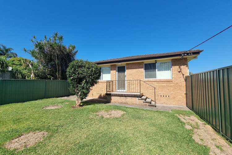 Main view of Homely semiDetached listing, 1/128 Manning Street, Taree NSW 2430
