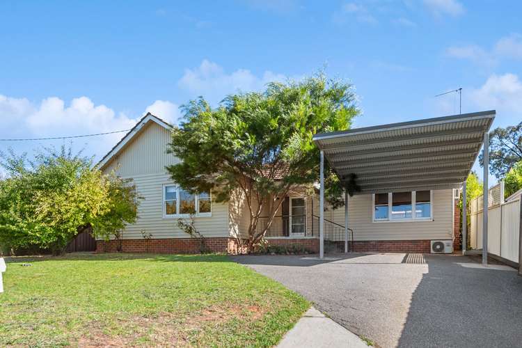 17 Marshall Crescent, Kennington VIC 3550