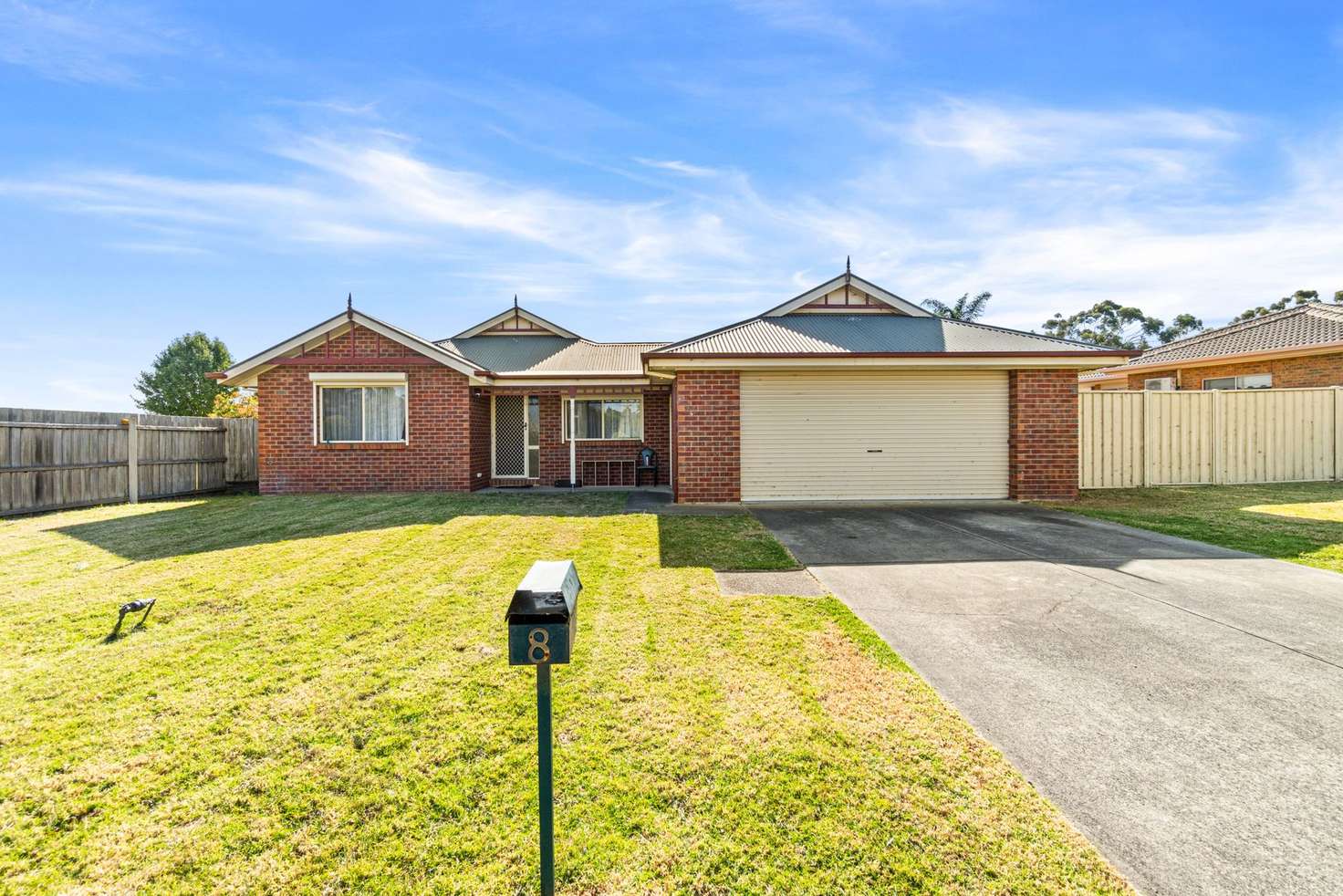 Main view of Homely house listing, 8 Oak Avenue, Traralgon VIC 3844