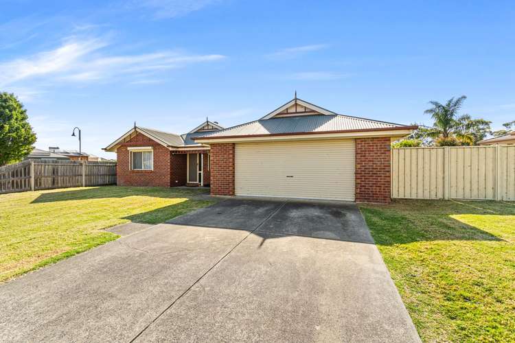 Fourth view of Homely house listing, 8 Oak Avenue, Traralgon VIC 3844