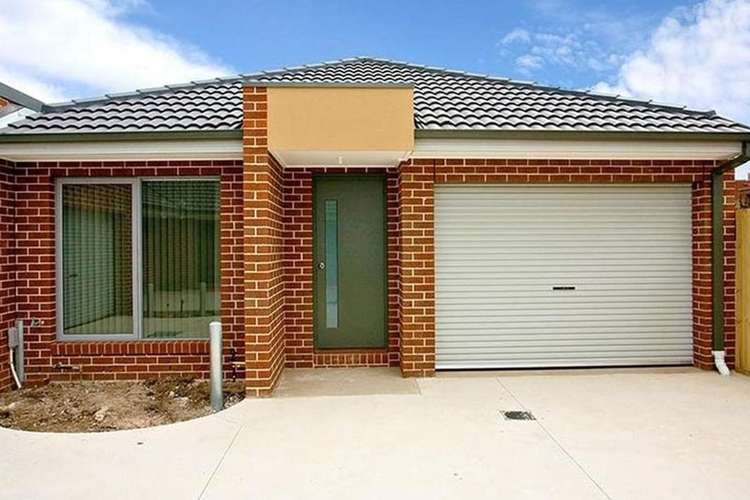 Main view of Homely unit listing, 2/8 York Street, Albion VIC 3020