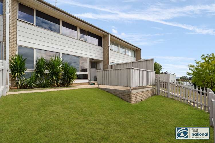 Main view of Homely townhouse listing, 26 Middlemiss Place, Windradyne NSW 2795