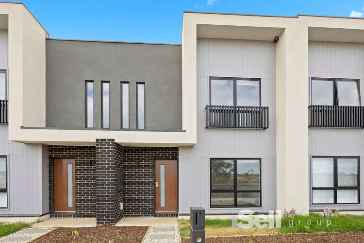 6 Maidenhair Walk Cr, Cranbourne West VIC 3977