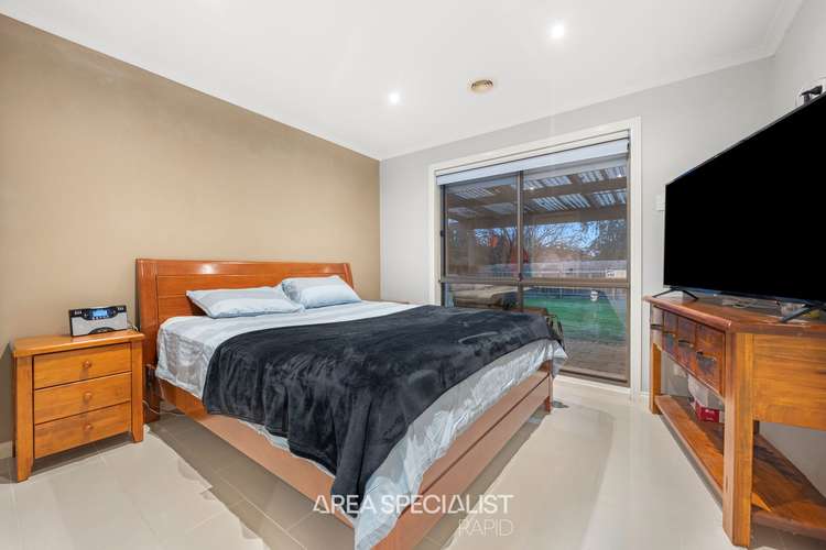 Sixth view of Homely house listing, 5 Luke Court, Hampton Park VIC 3976