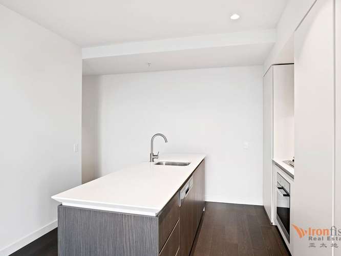 Third view of Homely apartment listing, 2608/135 A'Beckett Street, Melbourne VIC 3000