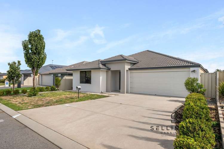 Second view of Homely house listing, 28 Stillwell Circuit, Hilbert WA 6112