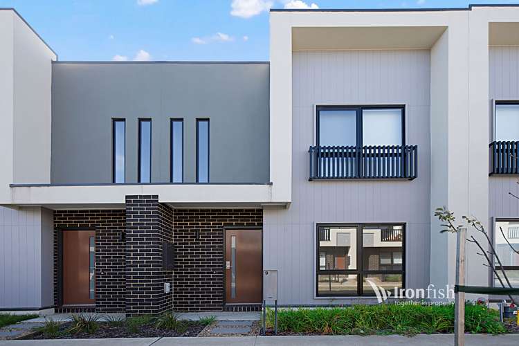 Main view of Homely townhouse listing, 9 Cultura Walk, Cranbourne West VIC 3977