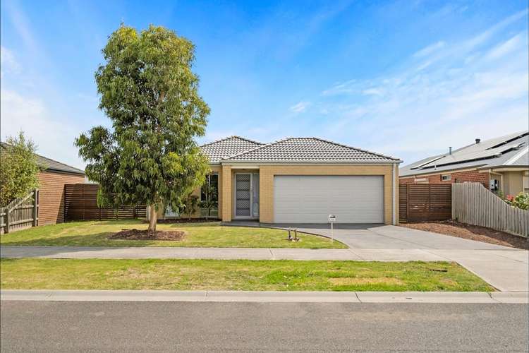 94 Linsell Boulevard, Cranbourne East VIC 3977