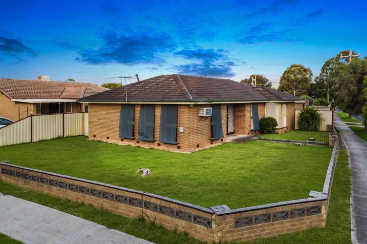 Main view of Homely house listing, 2 Tarana Crescent, Kings Park VIC 3021