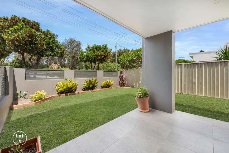 Main view of Homely villa listing, 1/124 Swadling Street, Toowoon Bay NSW 2261