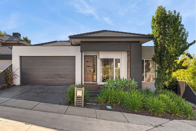 Main view of Homely house listing, 8 Benwerren Close, Strathdale VIC 3550