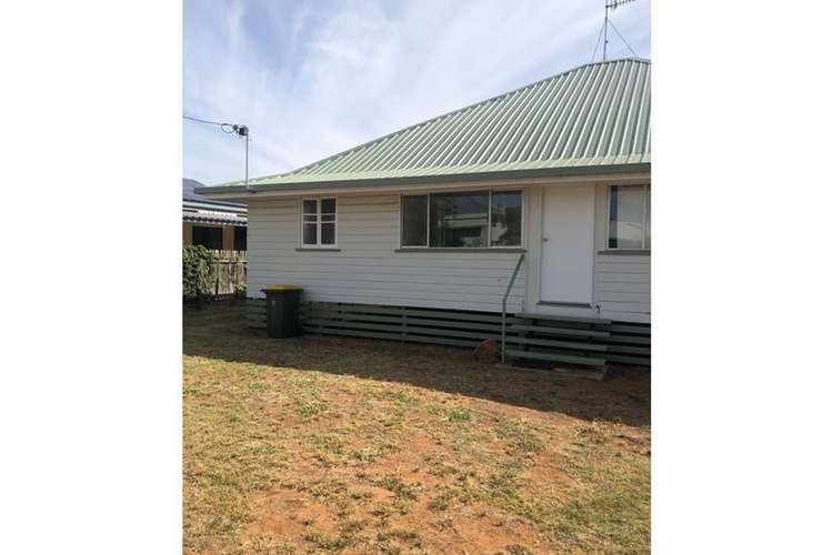 Main view of Homely unit listing, 2/14 Claydon, Chinchilla QLD 4413