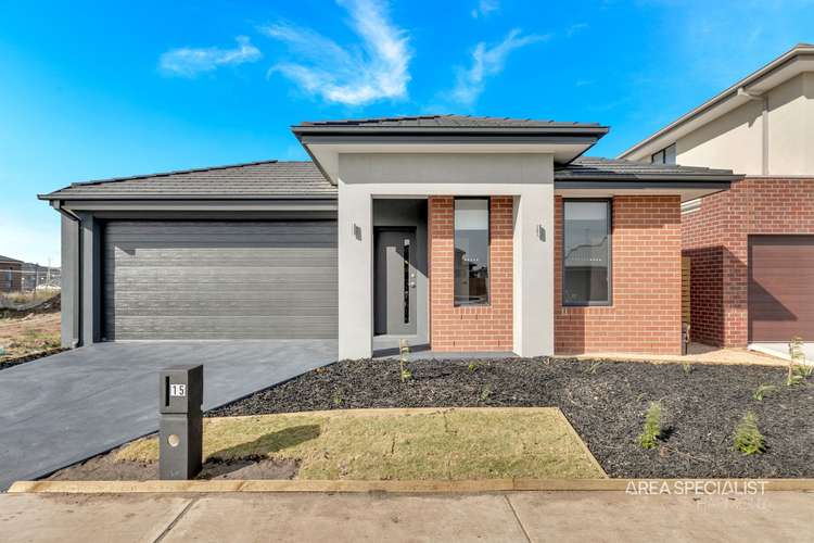 Main view of Homely house listing, 15 Shanti Circuit, Werribee VIC 3030