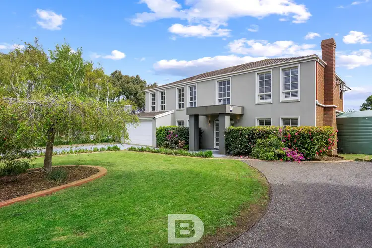 2 Aurora Close