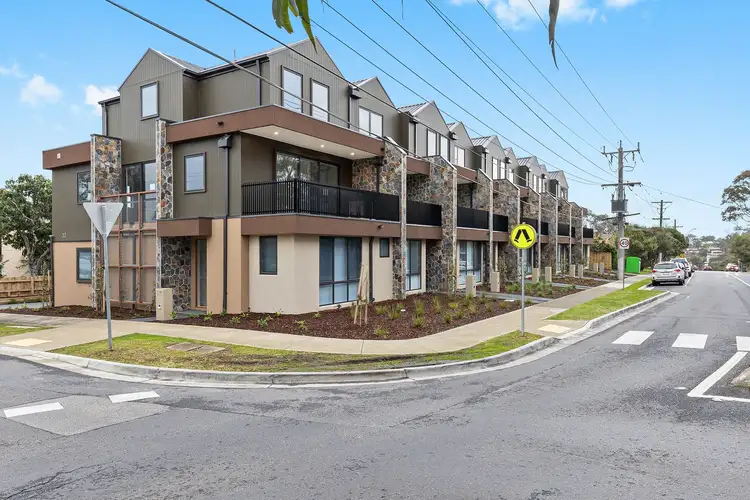 Second view of Homely townhouse listing, 1/33 Arthur Street, Eltham VIC 3095