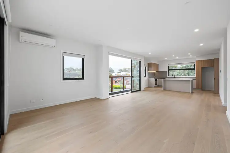 Fourth view of Homely townhouse listing, 1/33 Arthur Street, Eltham VIC 3095