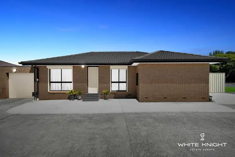 Main view of Homely unit listing, 1/30-32 IVANHOE AVENUE, St Albans VIC 3021