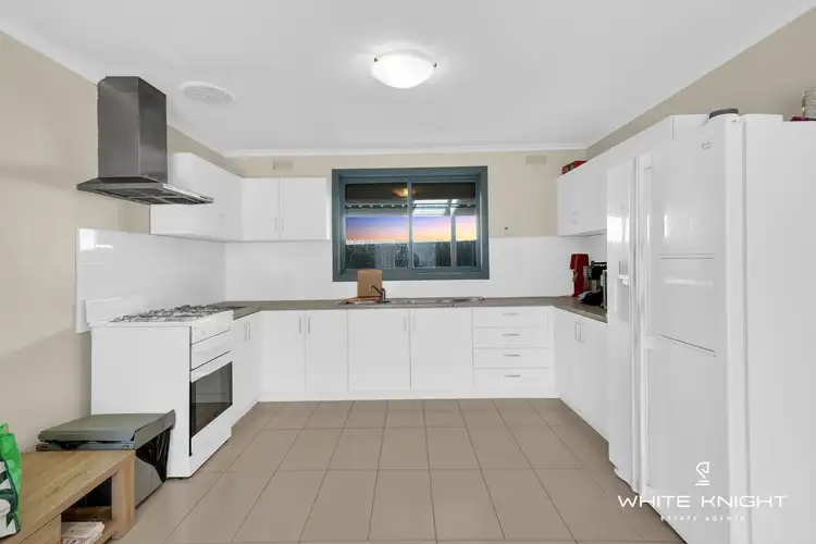 Third view of Homely unit listing, 1/30-32 IVANHOE AVENUE, St Albans VIC 3021