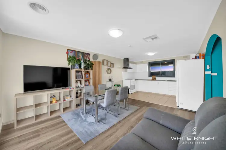 Fifth view of Homely unit listing, 1/30-32 IVANHOE AVENUE, St Albans VIC 3021