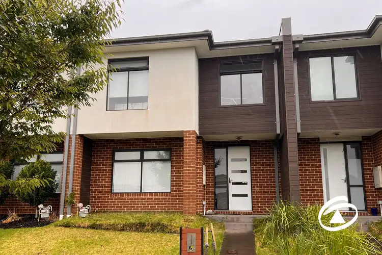 32 Renam Street