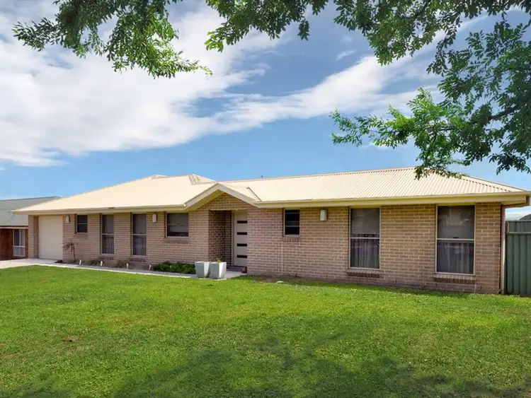 2A James Barnet Drive