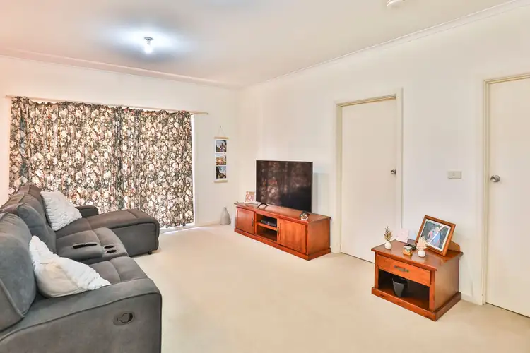 Second view of Homely house listing, 1/8 Whittaker Crescent, Red Cliffs VIC 3496