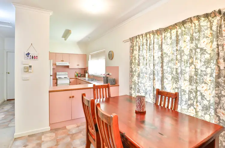 Fifth view of Homely house listing, 1/8 Whittaker Crescent, Red Cliffs VIC 3496