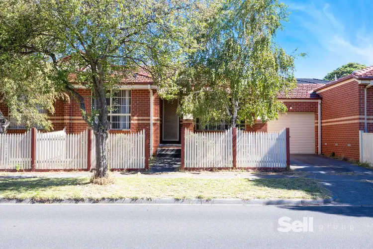 Main view of Homely townhouse listing, 2/72 Fulton Street, Clayton VIC 3168