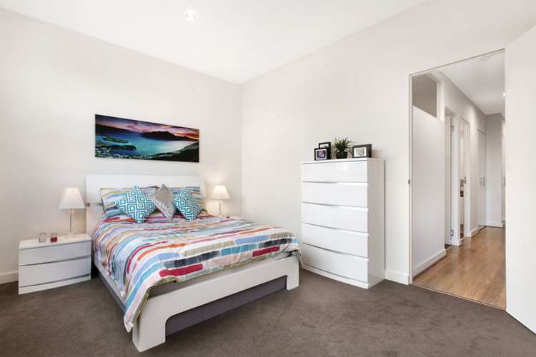 Fourth view of Homely apartment listing, 106/18 Bent Street, Kensington VIC 3031