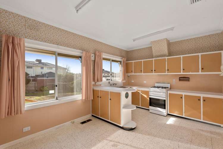 Fourth view of Homely house listing, 2 Cherry Orchard Rise, Box Hill North VIC 3129