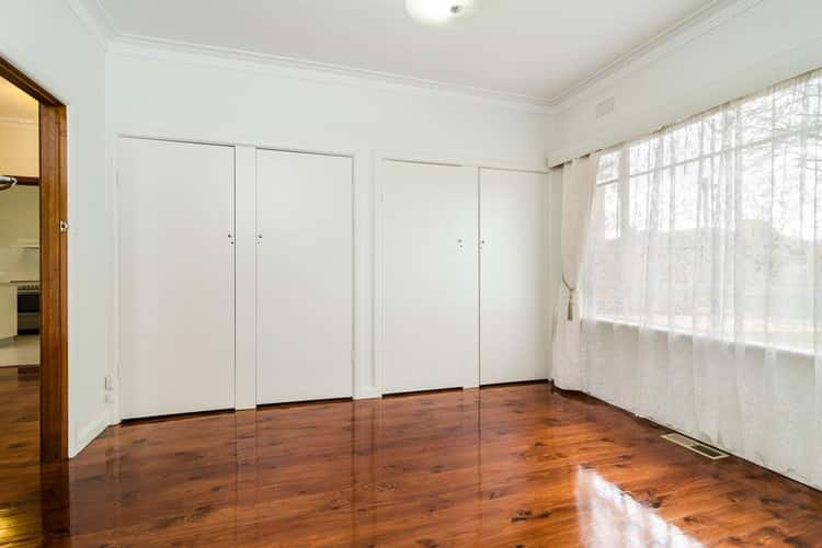 Fifth view of Homely house listing, 5 Pengelly Court, Sunshine VIC 3020