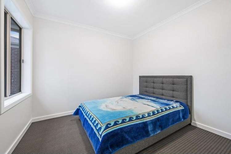 Fifth view of Homely unit listing, 24 Errington Road, St Albans VIC 3021
