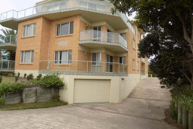 Main view of Homely unit listing, 2/115 Ocean Parade, Blue Bay NSW 2261