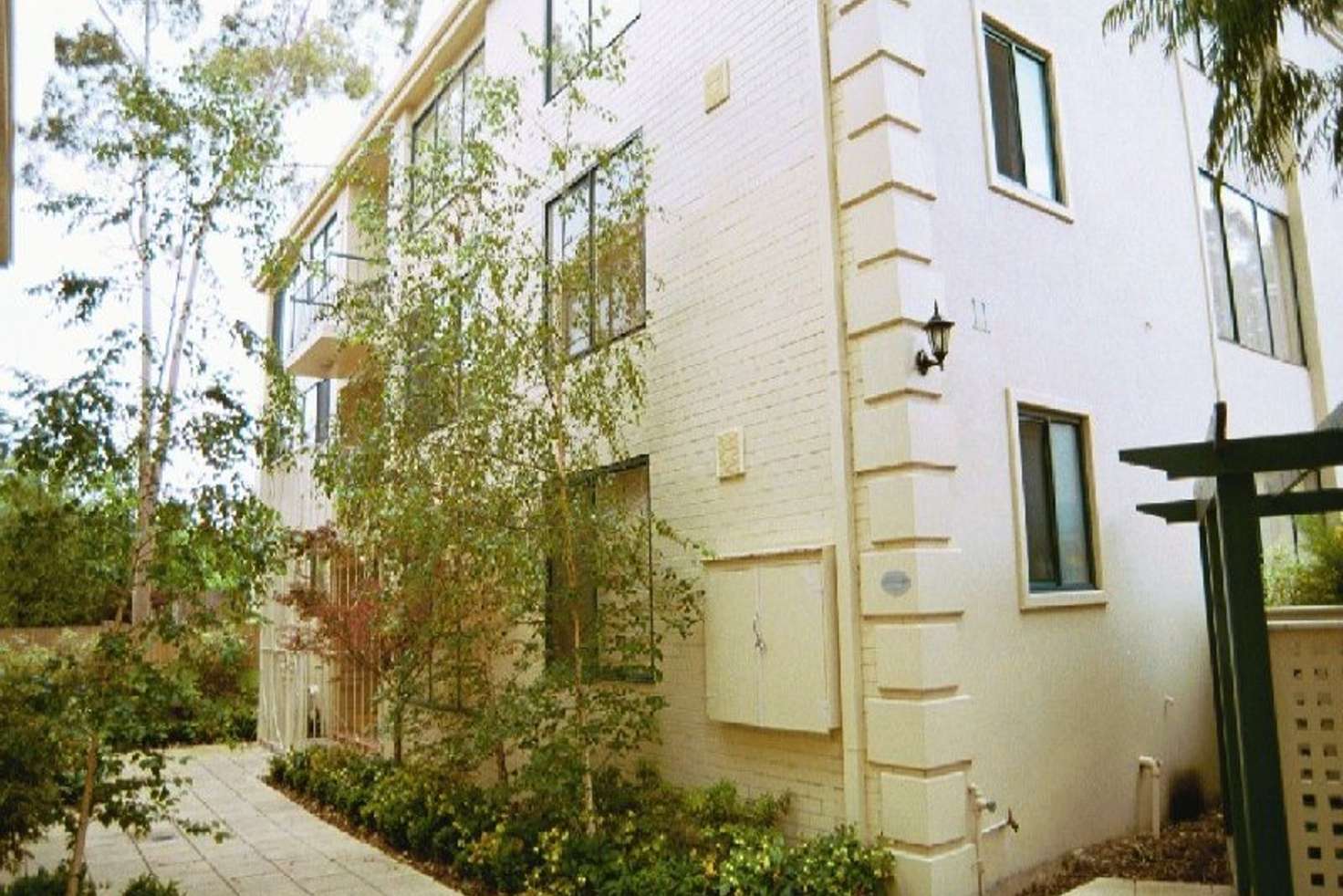 Main view of Homely apartment listing, 2/11-13 Farnham Court, Flemington VIC 3031