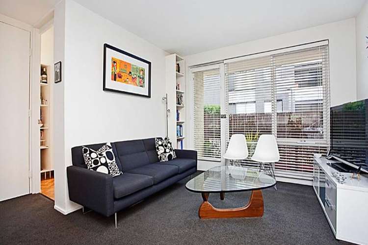 Fourth view of Homely apartment listing, 2/11-13 Farnham Court, Flemington VIC 3031