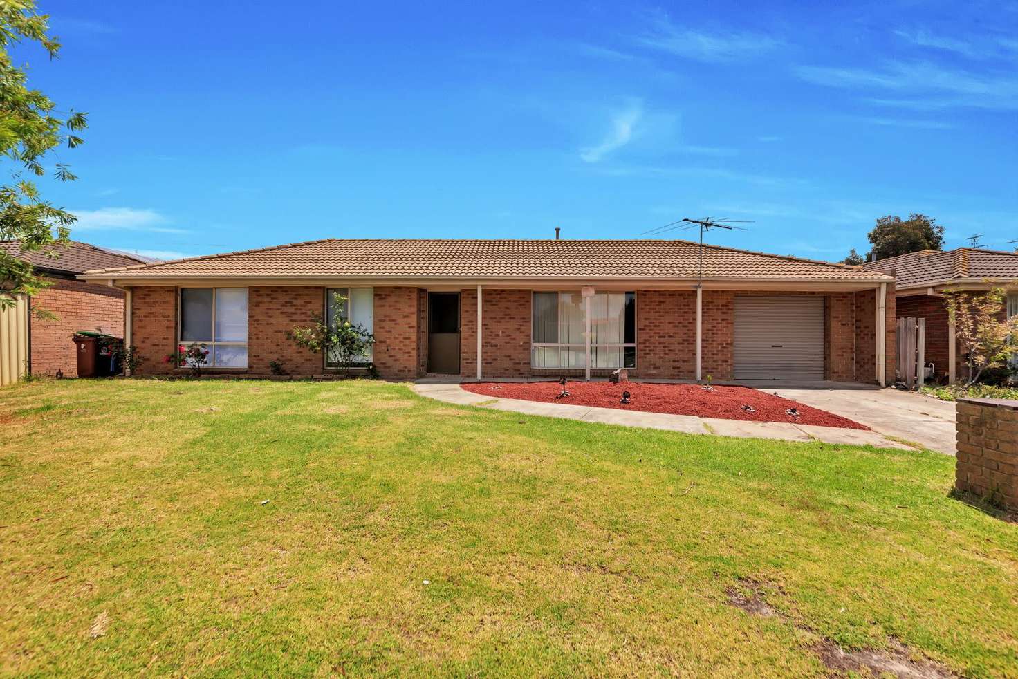 Main view of Homely house listing, 71 Gipps Crescent, Cranbourne North VIC 3977