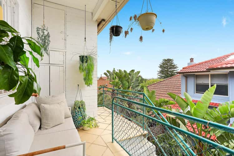 Third view of Homely apartment listing, 3/2 Hastings Parade, Bondi Beach NSW 2026