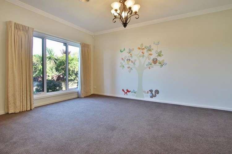 Fifth view of Homely house listing, 2 Fir Street, Bulleen VIC 3105