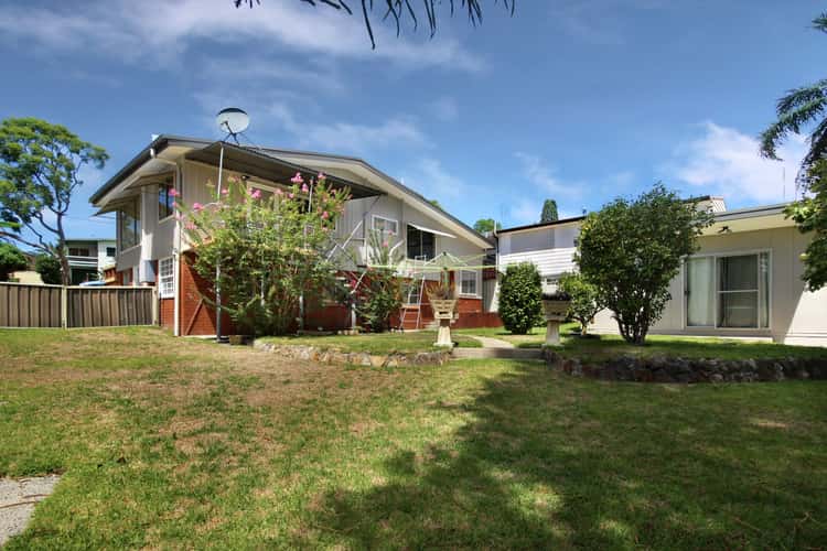 Main view of Homely house listing, 11 Billbabourie Road, Gwandalan NSW 2259