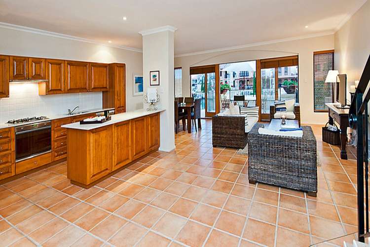 Fifth view of Homely house listing, 10/5 Westview Parade, Wannanup WA 6210