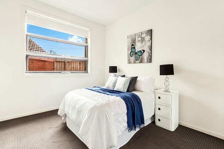 Third view of Homely apartment listing, 1/121 Manningham Road, Bulleen VIC 3105