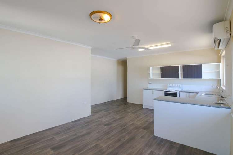 Fifth view of Homely apartment listing, 4/227 Aumuller Street, Westcourt QLD 4870