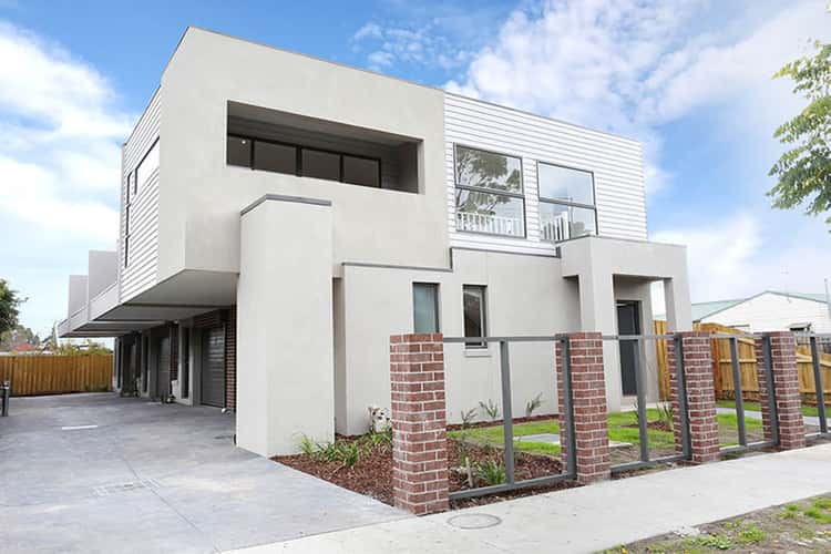 Main view of Homely townhouse listing, 2/517 Ballarat Road, Albion VIC 3020