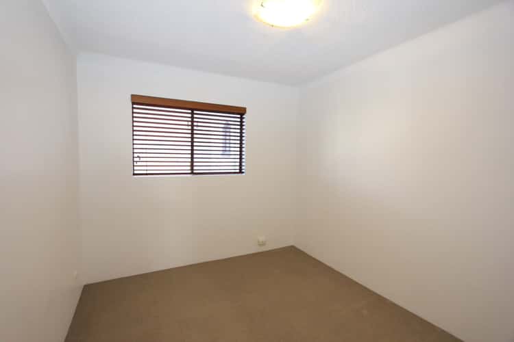 Fifth view of Homely apartment listing, 5/18 Brooks Street, Cooks Hill NSW 2300