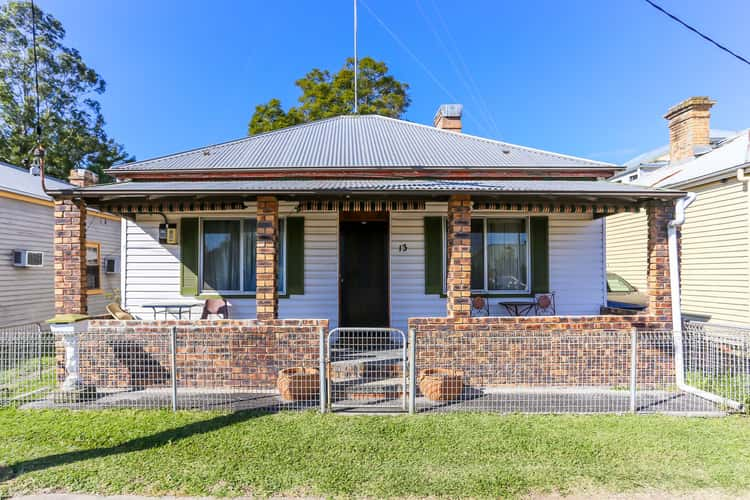 13 Wallace Street, South Maitland NSW 2320