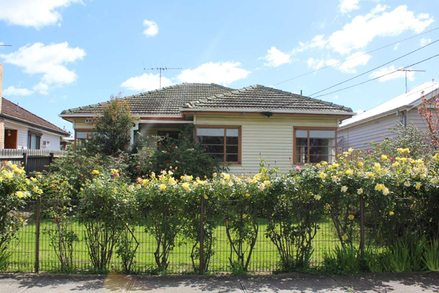 Main view of Homely house listing, 52 Couch Street, Sunshine VIC 3020